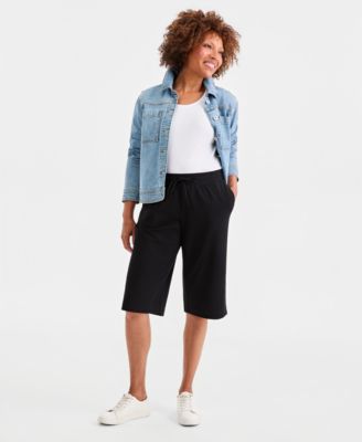 Women's Mid Rise Sweatpant Bermuda Shorts