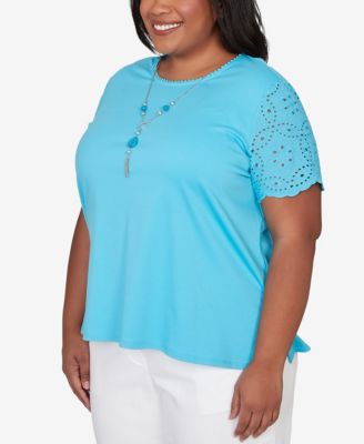 Plus Size Classic Solid Eyelet Sleeve T-Shirt with Necklace