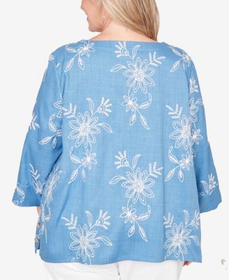 Plus Size Classic Tossed Floral Embroidered Top
