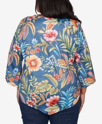 Plus Size Classic Floral Print Pointed Hem Top with Necklace