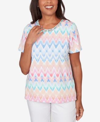Women's Chevron Beaded Neck T-shirt