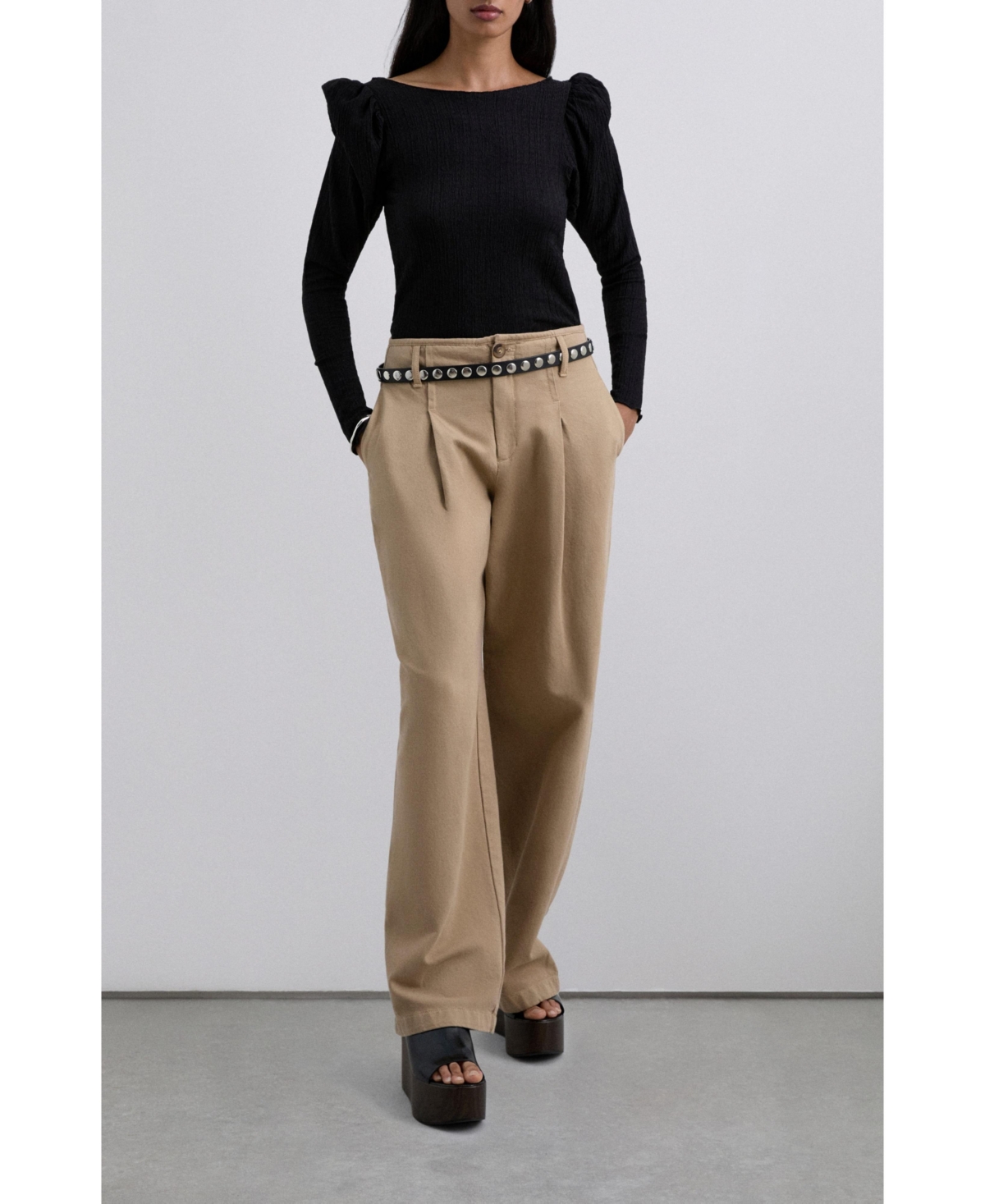 Scalpers Women's Wrinkle Puff sleeve Tee