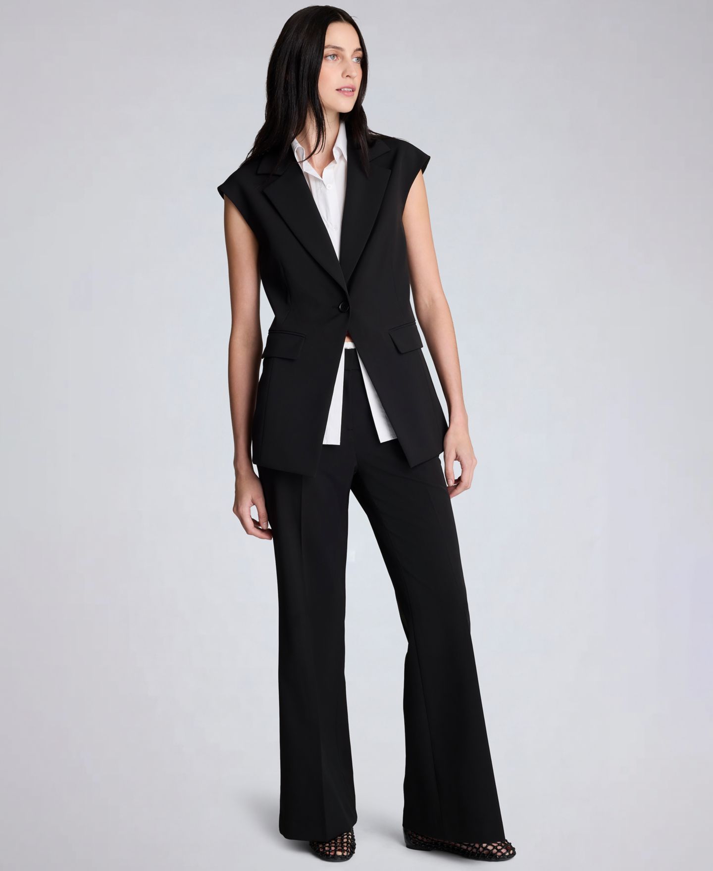 Женский жилет Kenneth Cole Luxe Twill Sleeveless Vest with Detachable Shirt, цвет: Чёрный / Чистый белый — фото 2