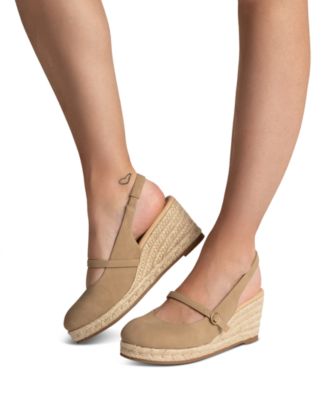 Journee Women's Asmyna Espadrille Round Toe Ankle Strap Wedges