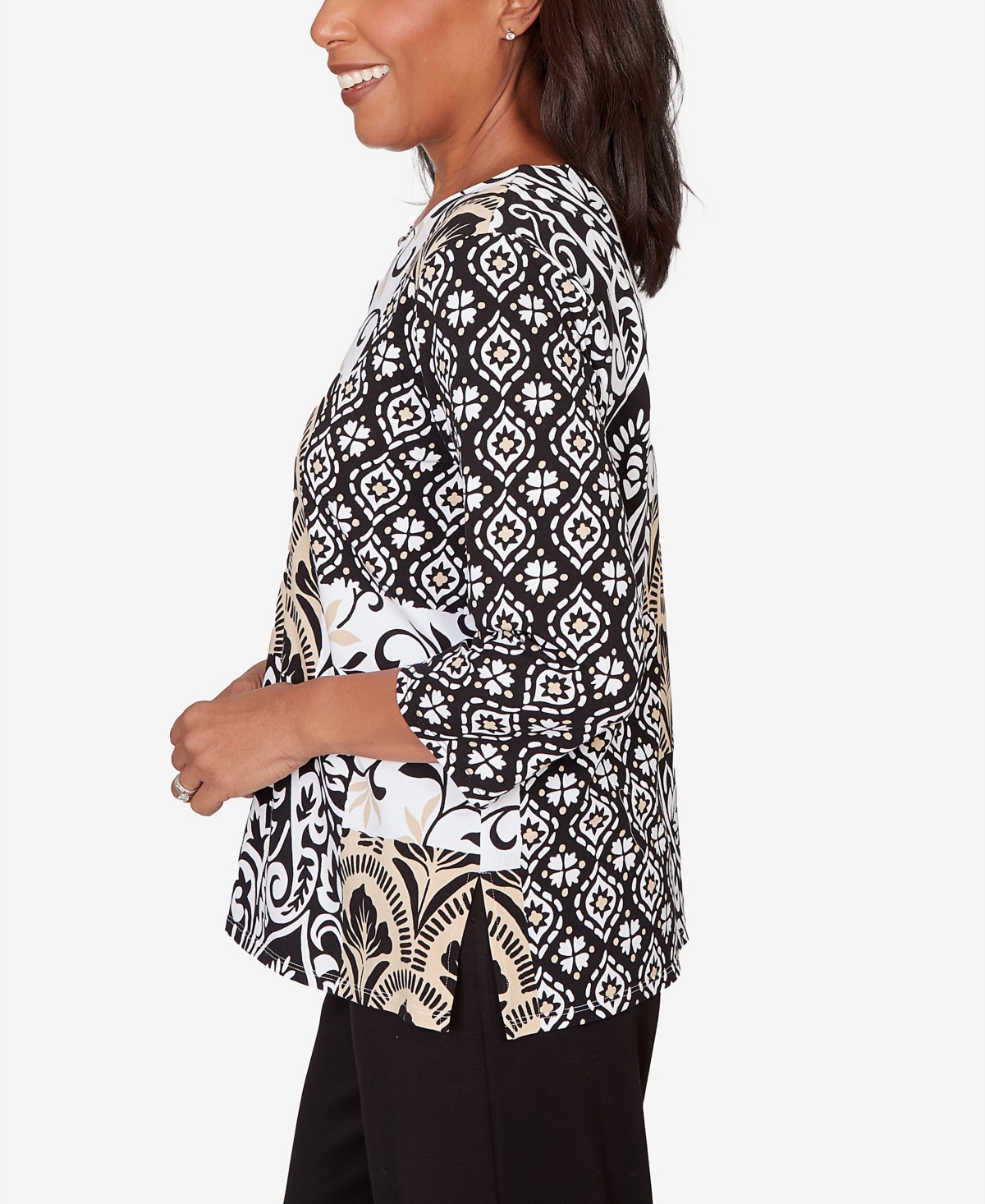 Alfred Dunner Petite Classic Geometric Scroll Patchwork Split Neck Top