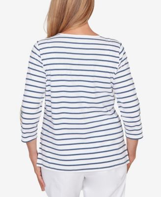 Petite Classic Floral Embroidered Stripe Top with Necklace