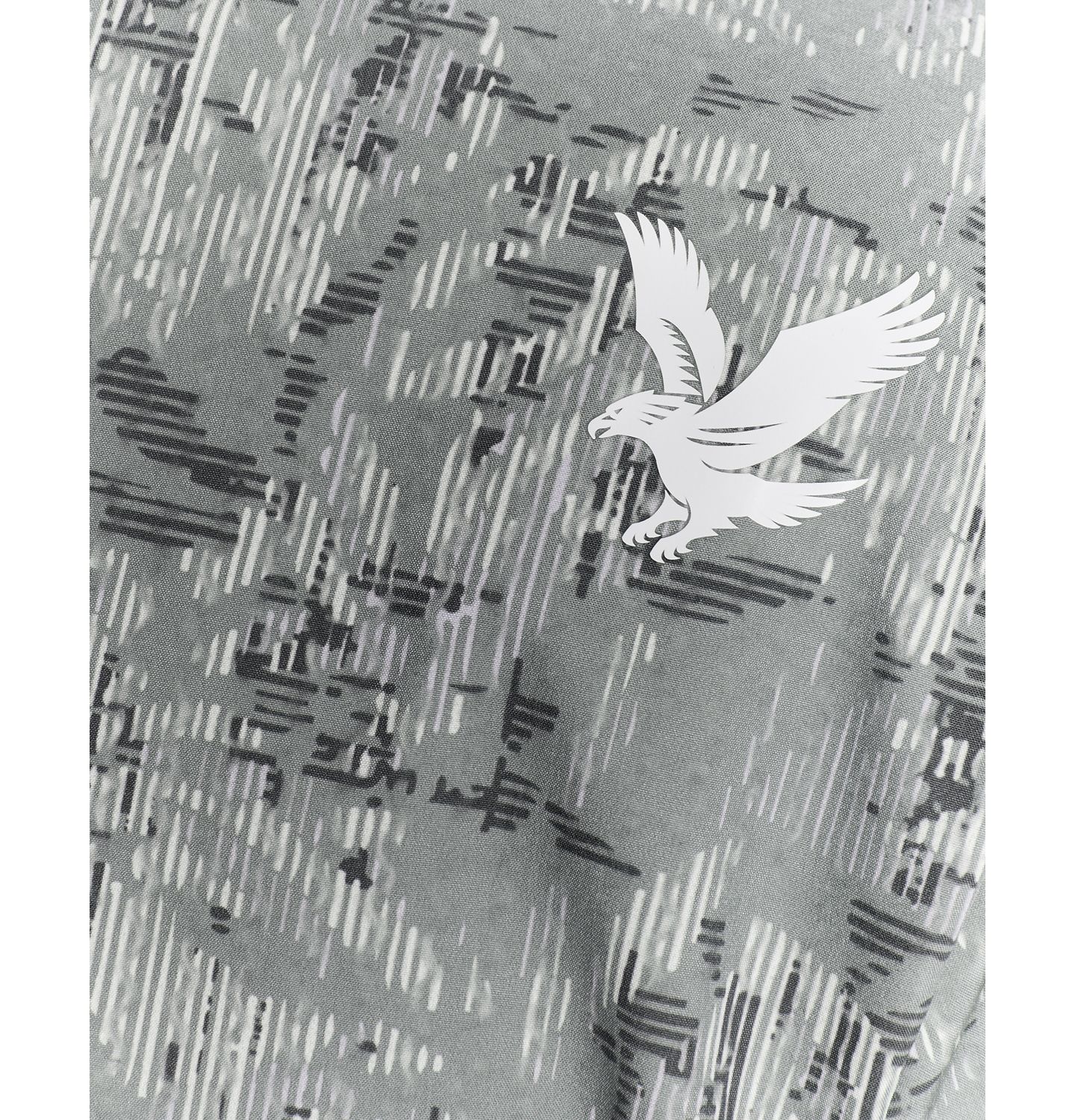 Мужская куртка Lyle & Scott Golf Printed Half Zip Windjammer, цвет: Железный / Угольно-чёрный — фото 5