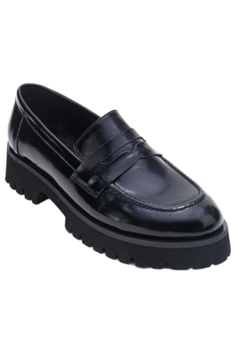 Женские туфли Forever & Always Shoes Vionel Leather Loafer, цвет: Чёрная лаковая кожа
