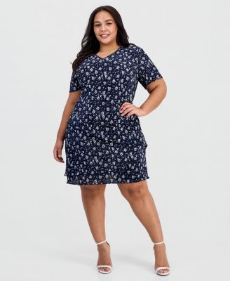 Plus Size Floral Ruffle-Tiered V-Neck Sheath Dress