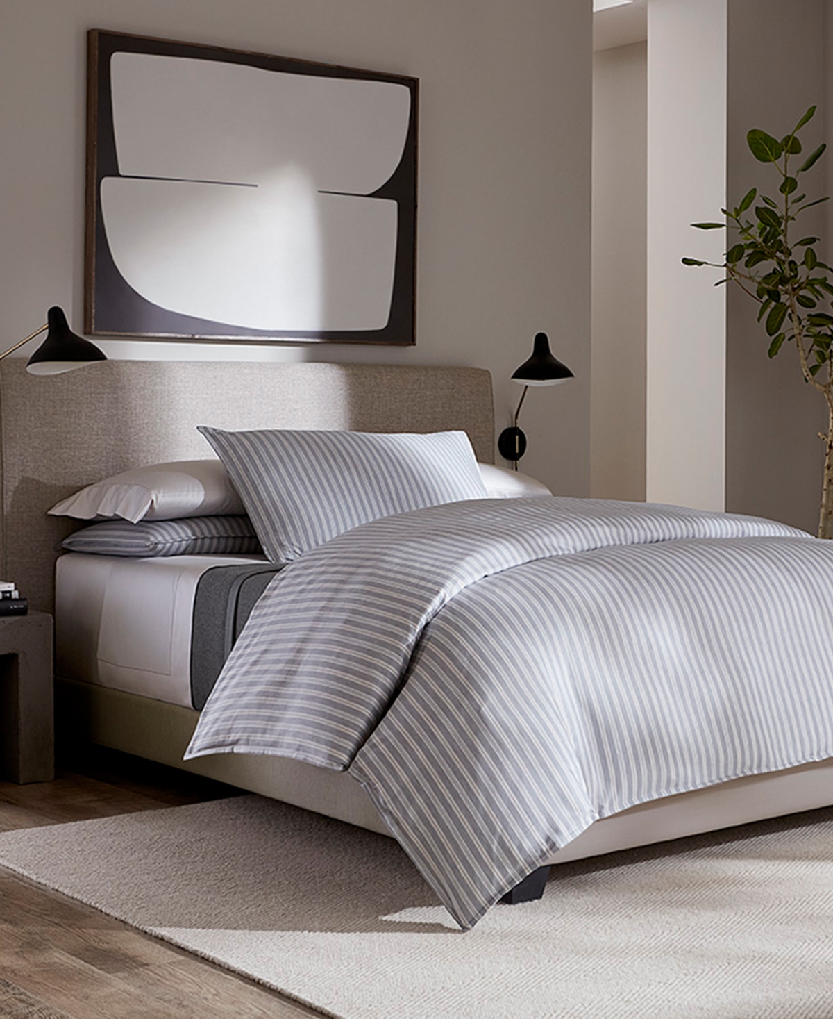 Sferra Leranto Sateen Duvet Cover, King