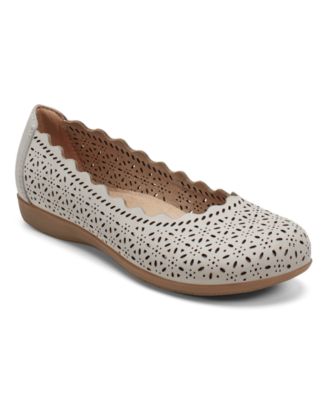 Women's Bria Round Toe Slip-On Flats