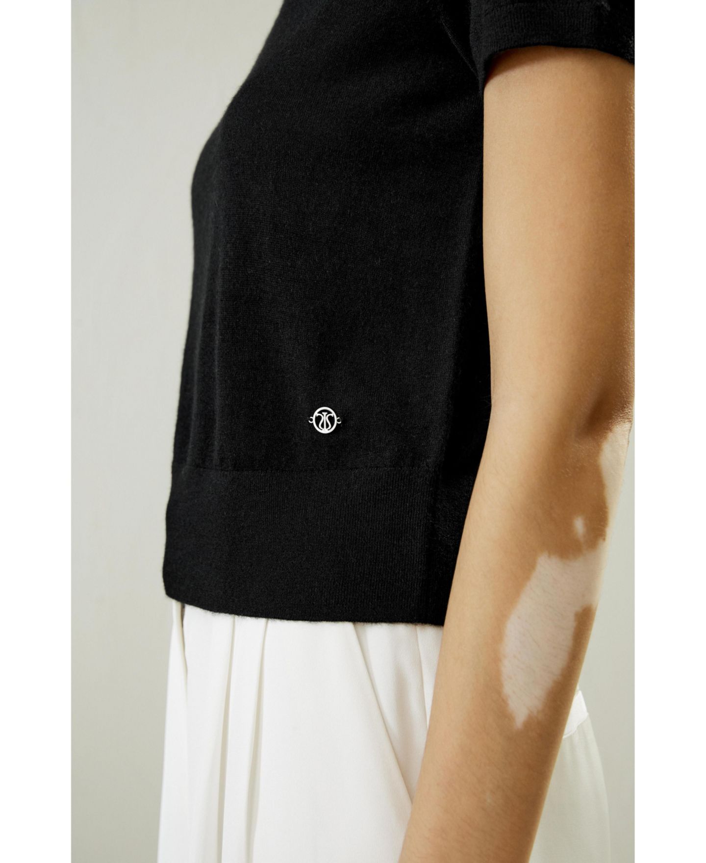 Женский свитер LILYSILK Cashmere Round Neck, цвет: Чёрный — фото 3