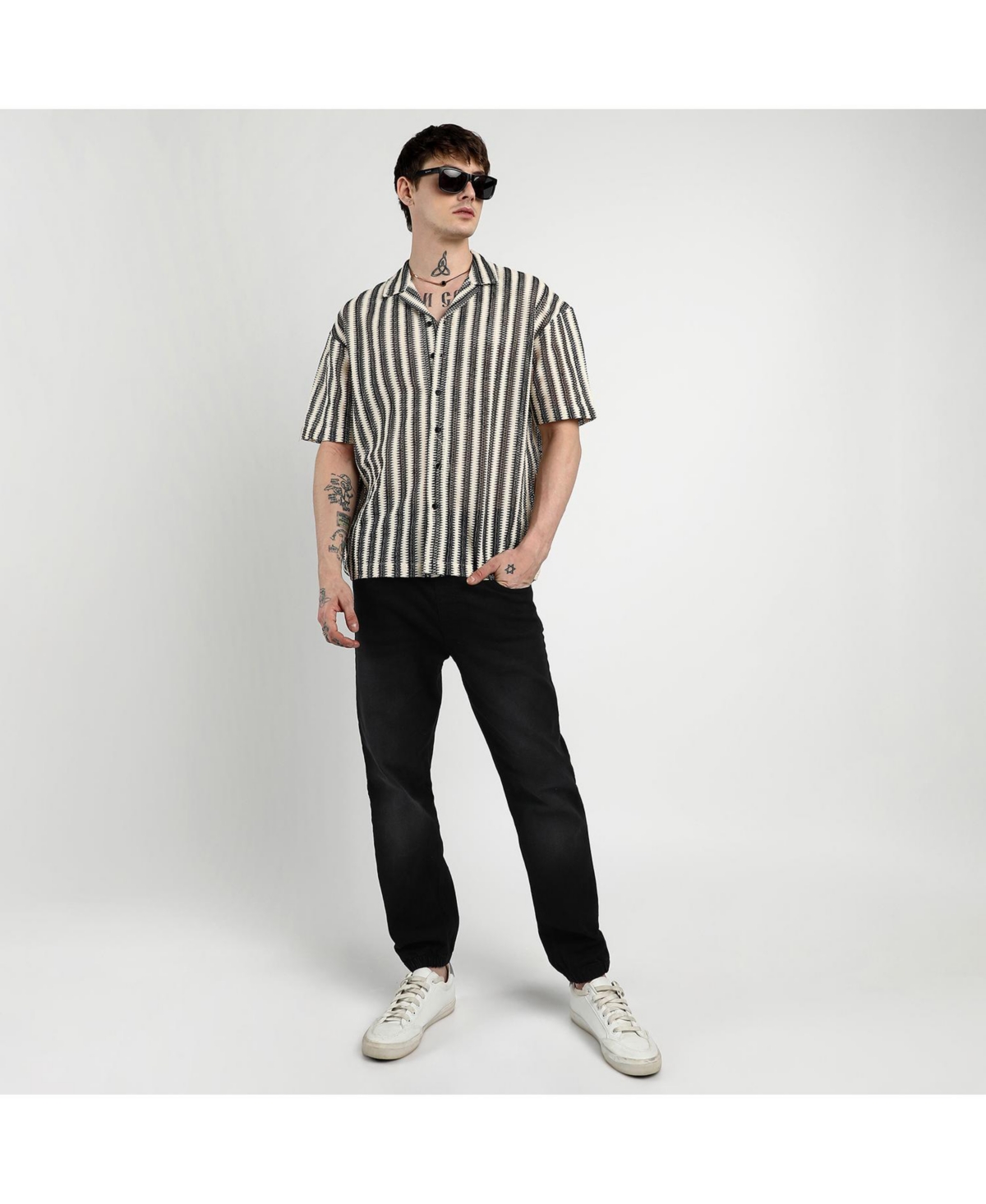 Campus Sutra Men's Paisley Flora Shirt