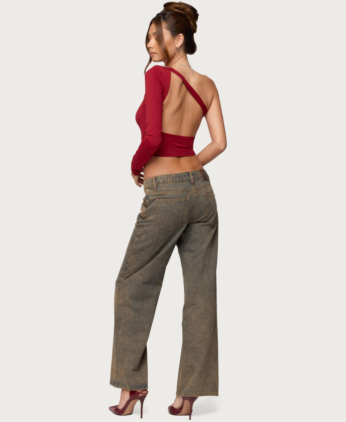 Женский топ Edikted Mila Asymmetric Backless One Shoulder, цвет: Красный — фото 3