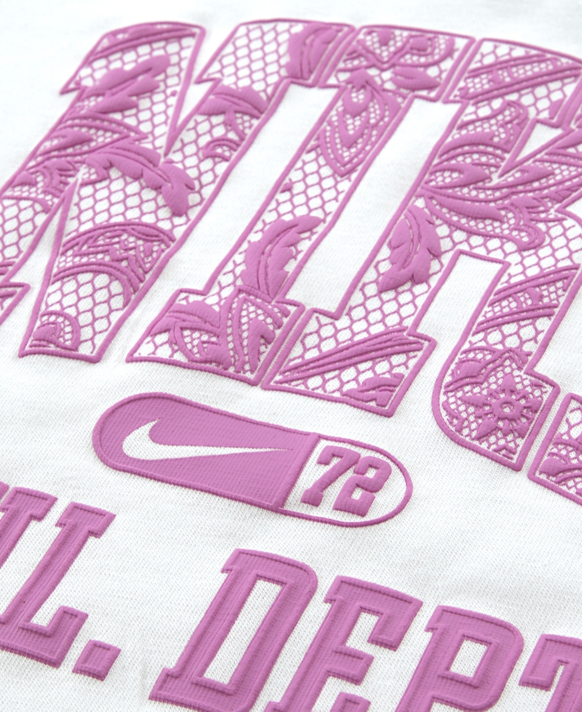 Nike Girls' Toddler 2T-4T Graphic Crewneck T-Shirt and Scooter Shorts, 2-Piece Set