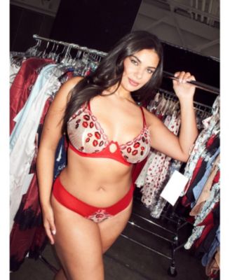 Bisou Women's Unlined Plunge Bra