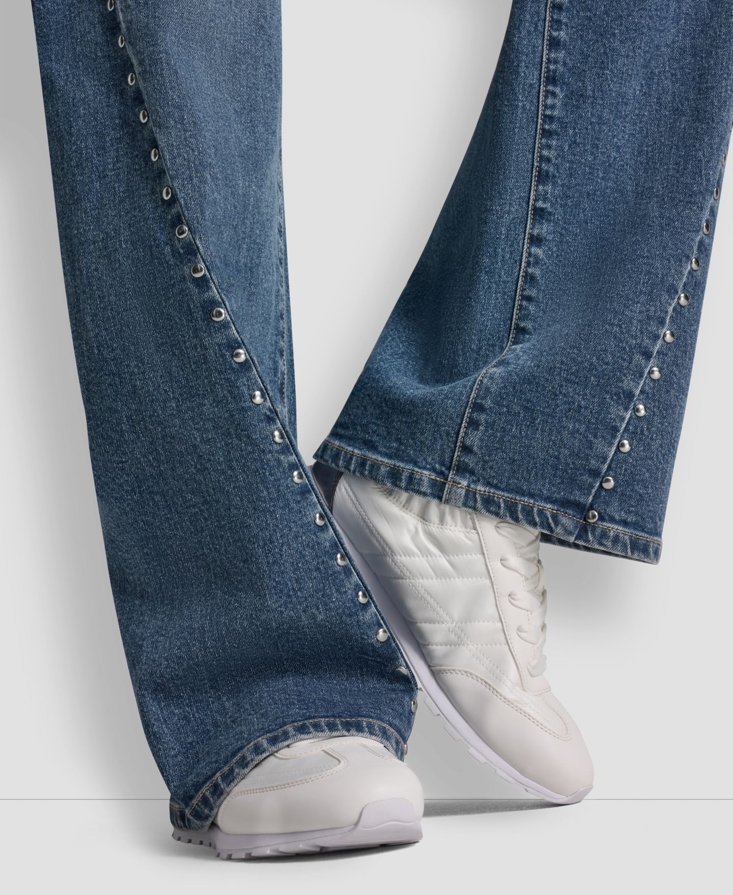 Женские джинсы DKNY Jeans Petite Studded Modern Wide Leg, цвет: Richmond — фото 5