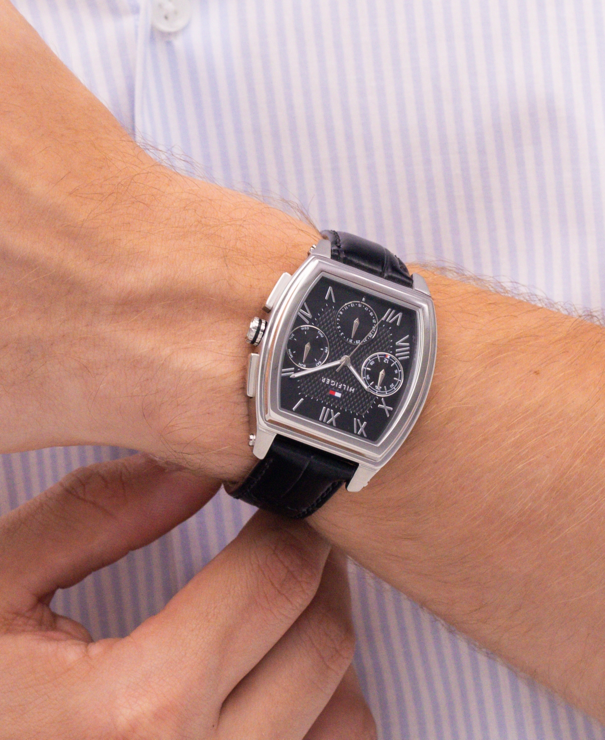 Tommy Hilfiger Men's Multifunction Black Leather Strap Watch, 36mm