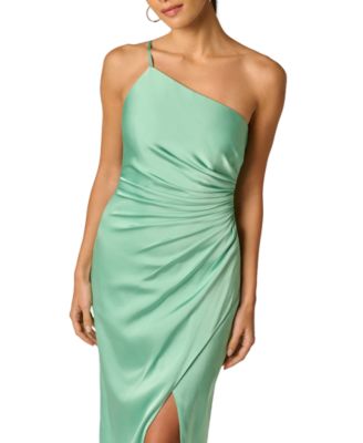 Women's One-Shoulder Gown