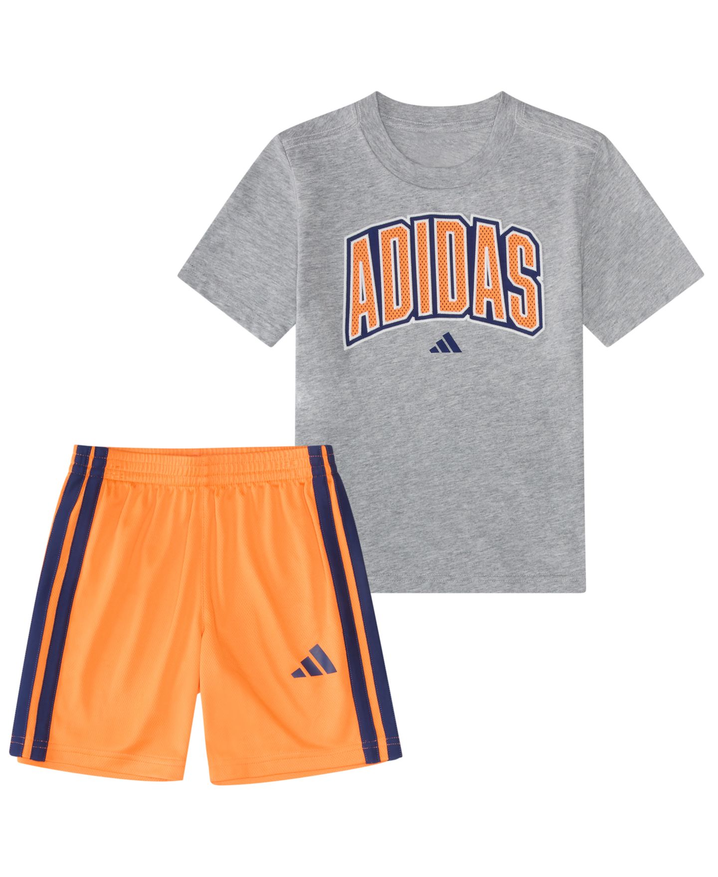 Комплект для мальчика adidas: футболка с принтом и шорты 3-Stripes, 2 предмета, цвет: Серый / Оранжевый — фото 1