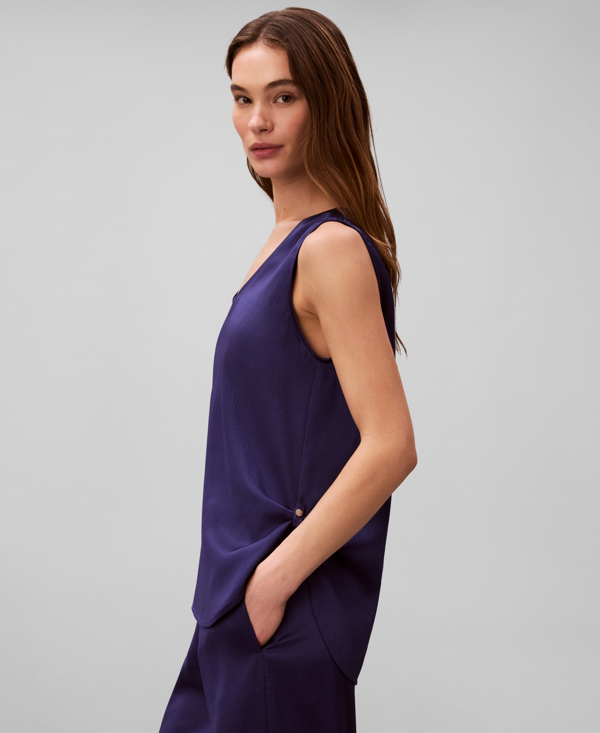 Calvin Klein Women's Scoop Neck Tank Top