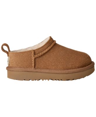 UGG Women's T-Classic Round Toe Boots