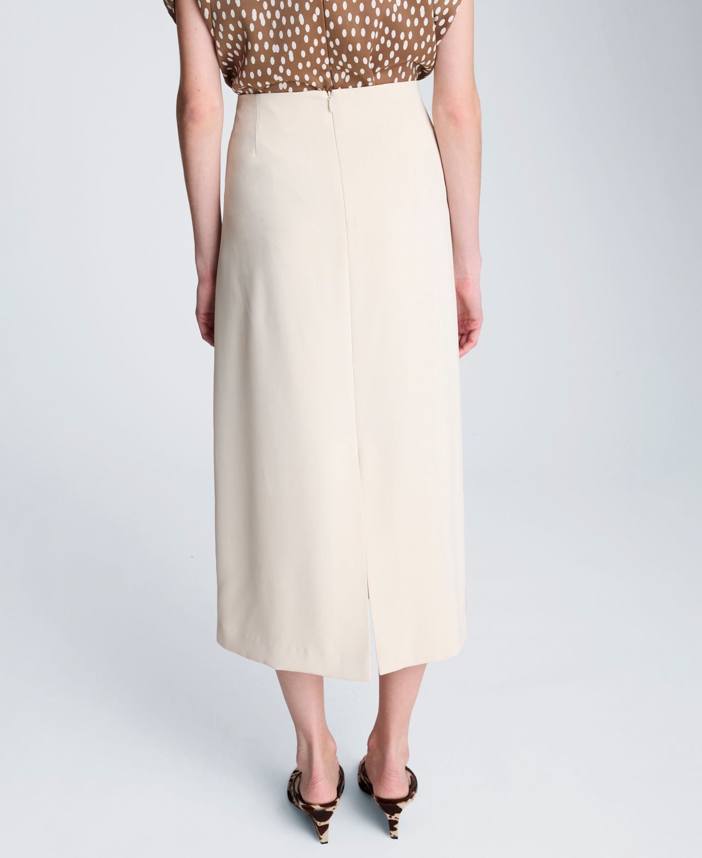 Женская юбка Kenneth Cole Faux Wrap Midi, цвет: Устричный — фото 4