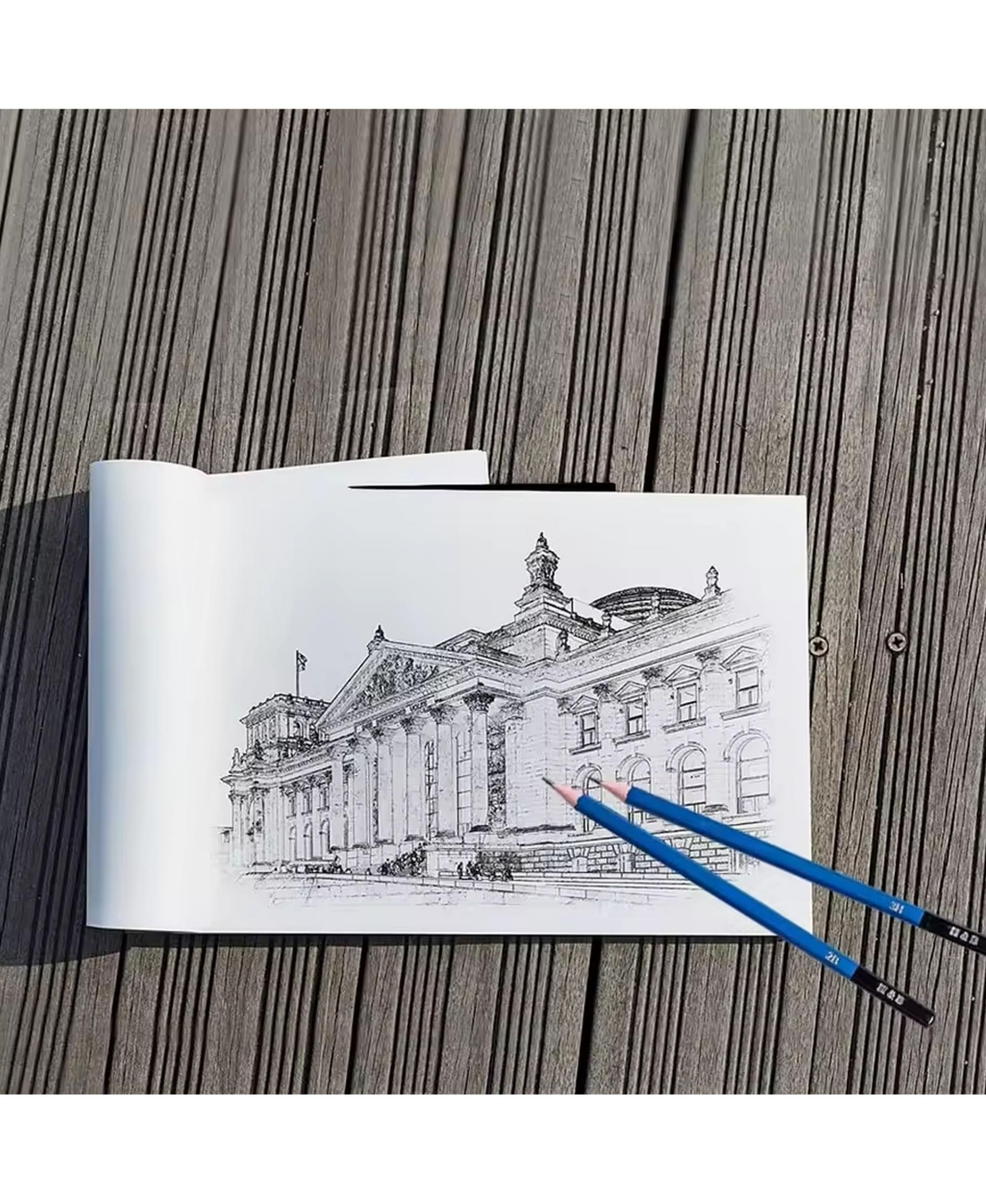 Htutwoo 28PCS Sketching Pencils Set, Portable Zippered Travel Case, Pro Art Drawing Kit for Artists, Adults, Teens, Beginner and Kid