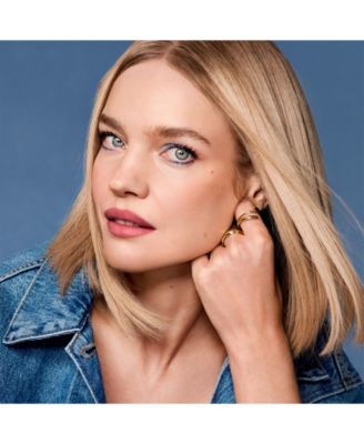 Limited Edition M&eacute;t&eacute;orites Blooming Glow Light-Revealing Pearls of Powder