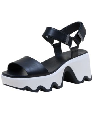 Women's Kinetic Aura Y-Strap Round Toe Sandals