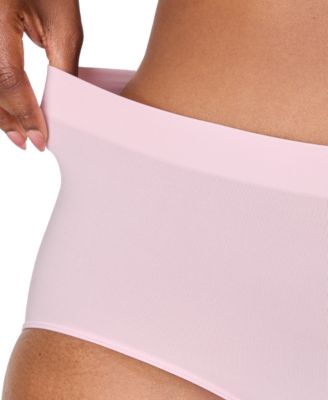 Women's One Smooth U All Over Smoothing Brief Underwear 2361