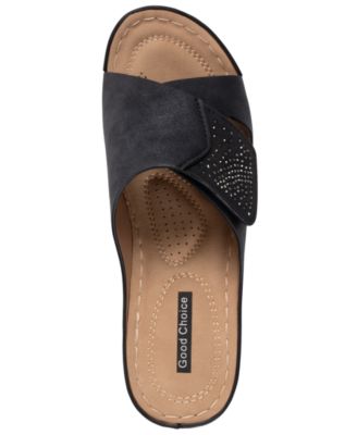 Women's Savina Embellished Round Toe Wedge Sandals