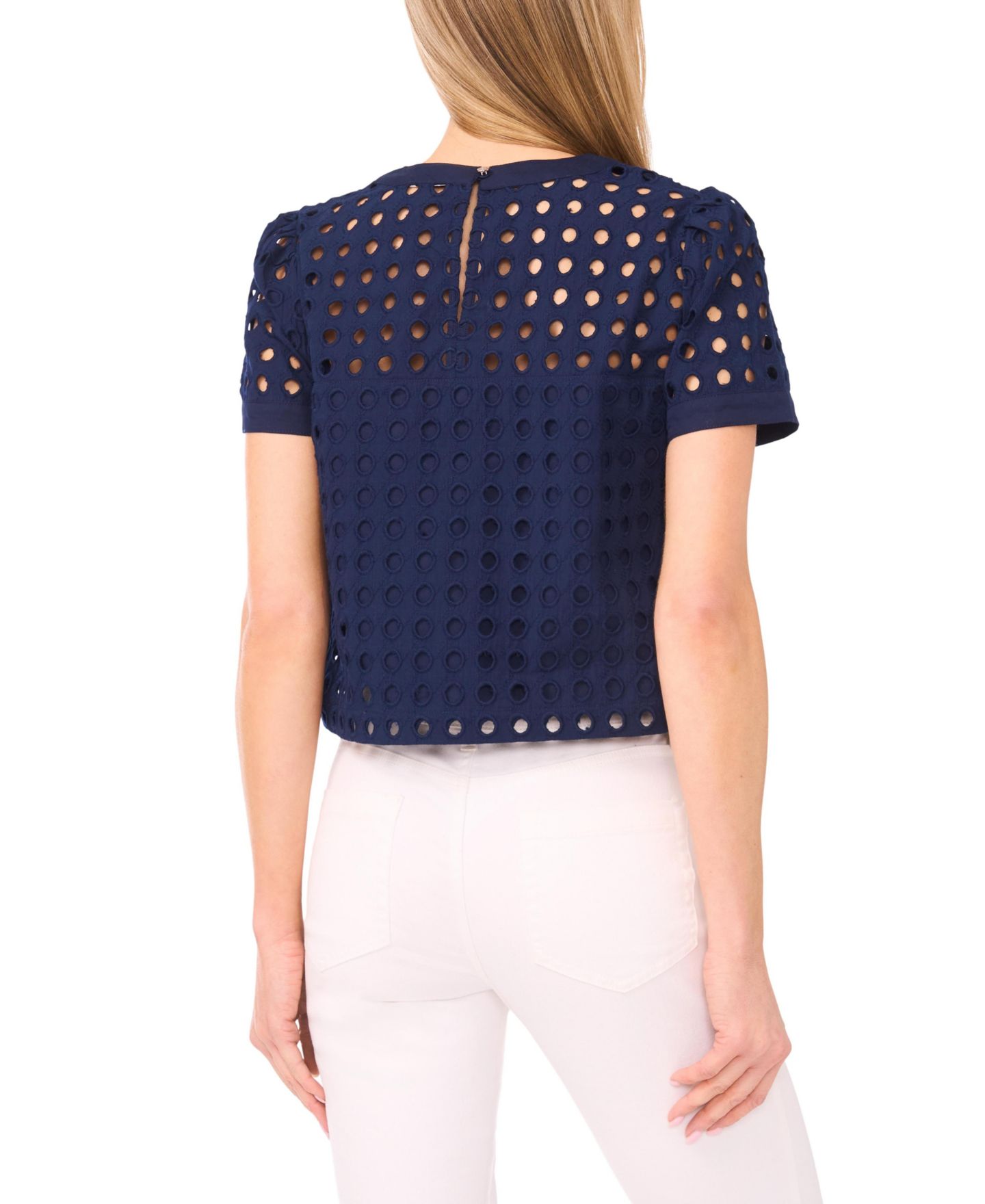 Женский топ CeCe Short-Sleeve Circle Eyelet, цвет: Тёмно-синий — фото 4