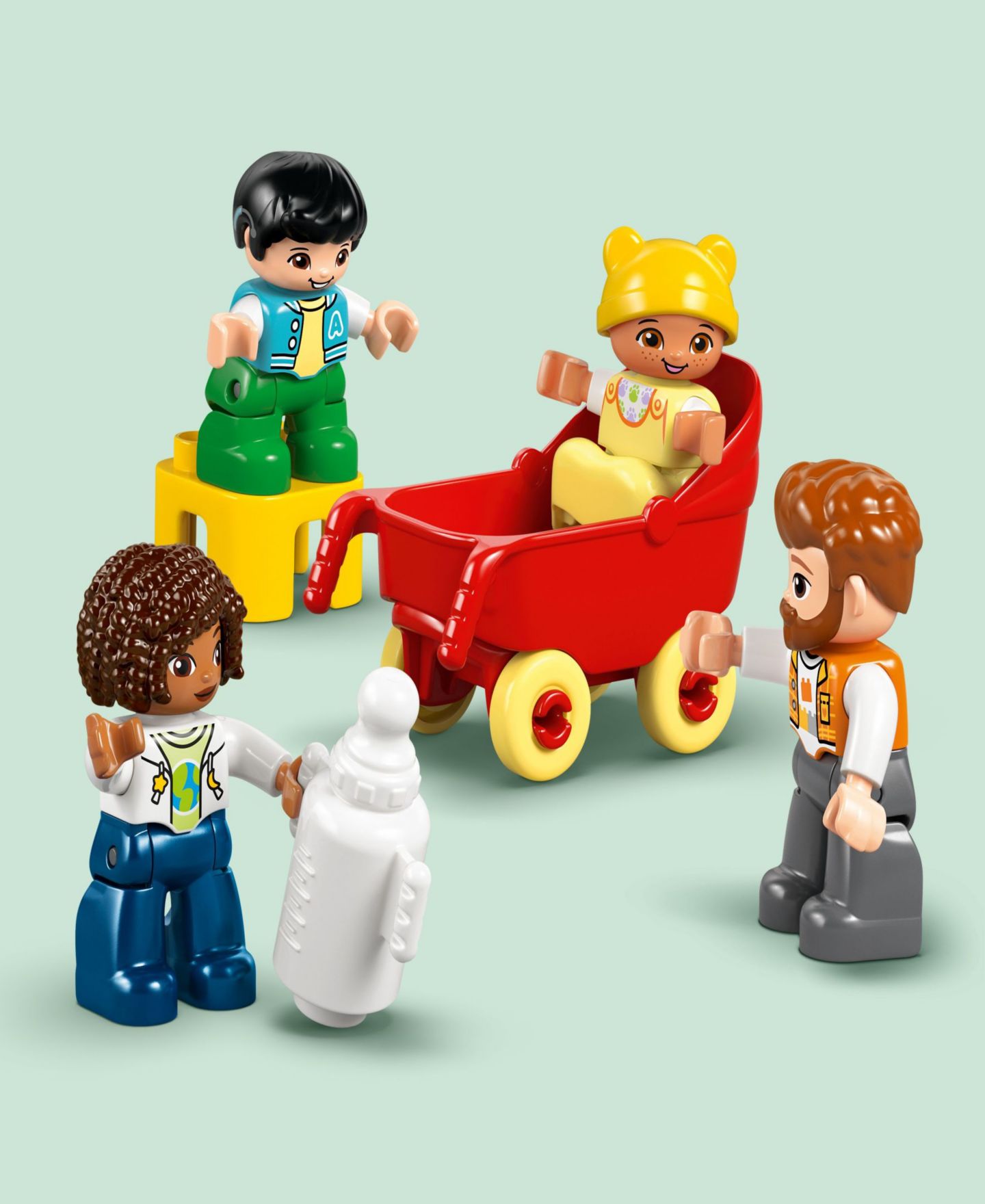 Детский конструктор LEGO® Duplo Town 3 in 1 Modern Family House with Figures Building Kit 10470, 166 Pieces — фото 6