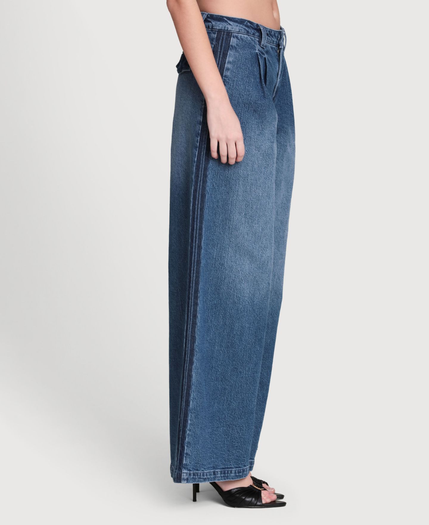 Женские джинсы Avec Les Filles Side Stripe Denim Mid Rise, цвет: Тёмный синий варёный — фото 2