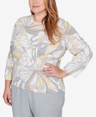 Plus Size Al Fresco Abstract Butterfly Ribbed Crew Neck Sweater