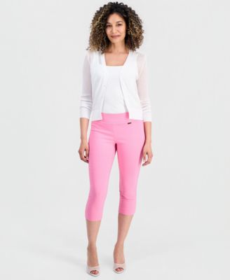 Petite Tummy-Control Pull-On Capri Pants