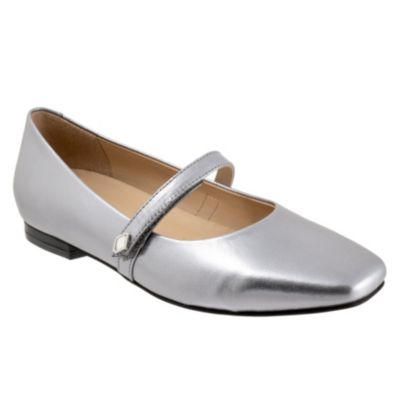 Women's Hazel Flat