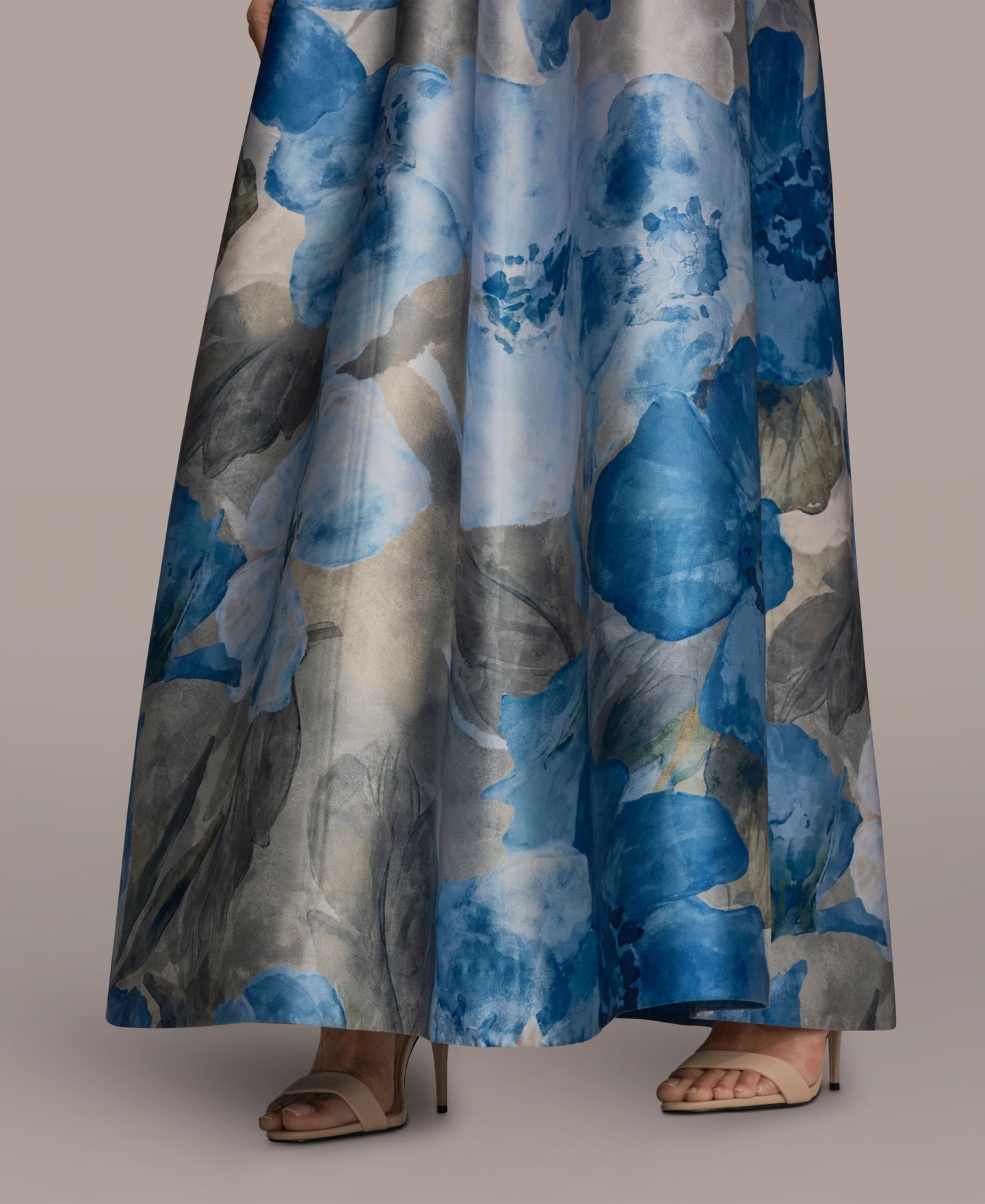 Женские платья Donna Karan New York Sweetheart Neck Floral Ball Gown, цвет: Потёртый индиго разноцветный — фото 5