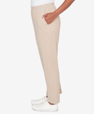 Petite Straight Leg Pull-On Pants