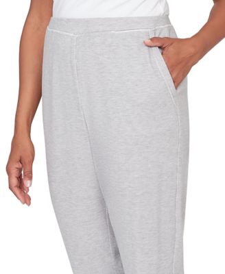 Petite Comfort and Joy Slant Pocket Short Length Pants