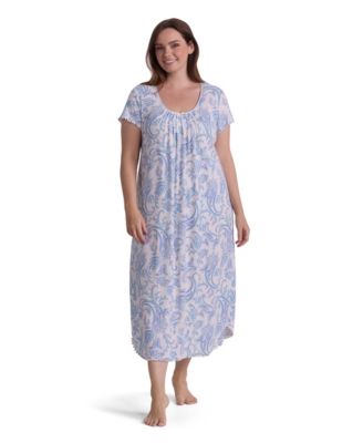 Plus Size Round Neck Printed Sleepwear Nightgown