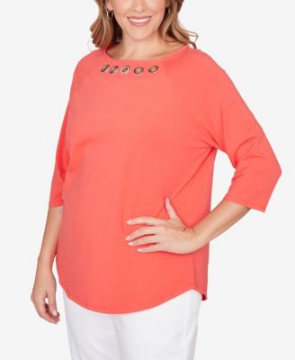 Plus Size Grommet Neck Solid Knit Top