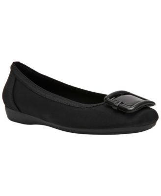 Women's Umari Buckle Ballet Flats