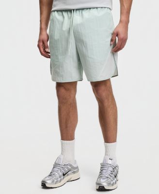 Men's Colorblocked 6.5" Pull-On Shorts