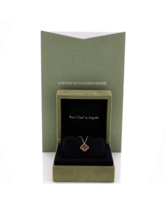 Sweet Alhambra Pendant Necklace