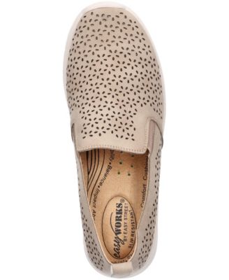 Easy Street Women's Nottingham Slip-On Sneakers
