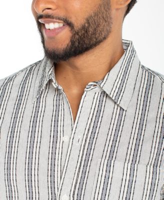 Men's Short-Sleeve Button-Up Shirt