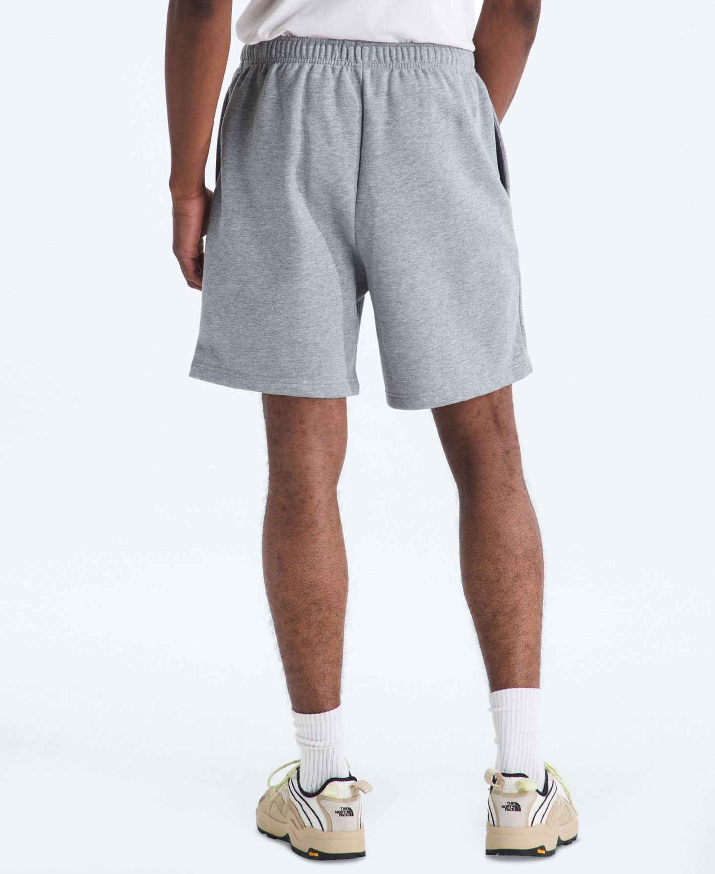 Мужские шорты The North Face Evolution Simple Dome Regular-Fit, цвет: Бледный серый — фото 4