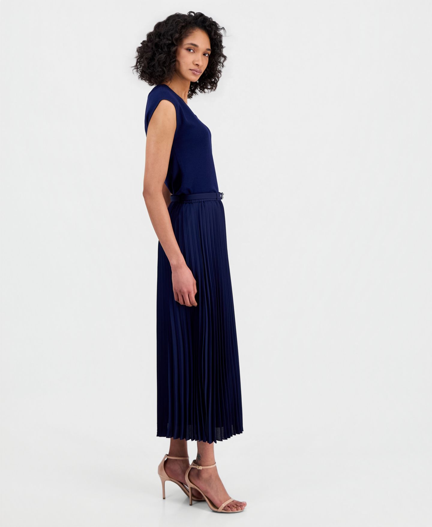 Женская юбка Anne Klein Belted Pull-On Pleated Midi, цвет: Distant Mountain — фото 2